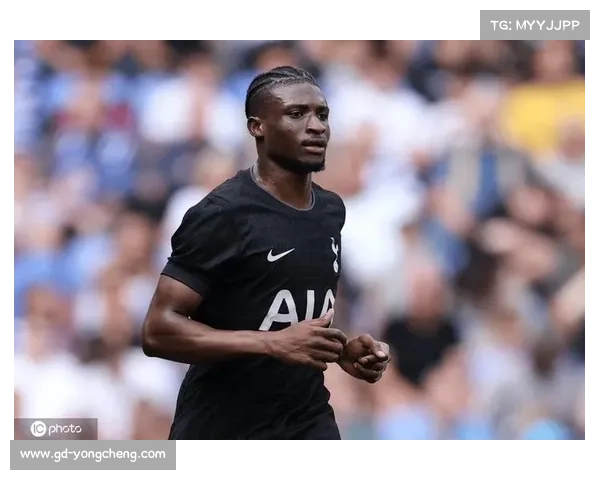 弗兰克带队前两场英超客场全胜 成为热刺队史第三人